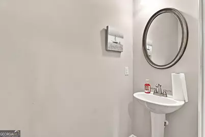 117 Thomaston St, Newnan, GA 30263 - Photo 16