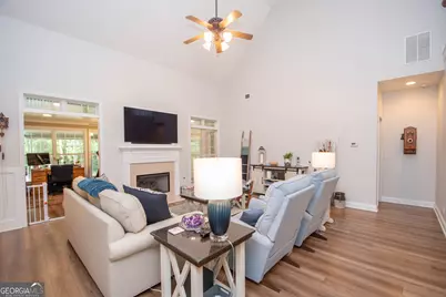 140 Blue Heron Boulevard, Senoia, GA 30276 - Photo 8