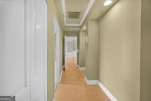 2479 Peachtree Rd NE, Atlanta, GA 30305 - Photo 14