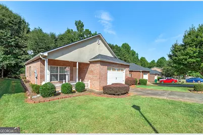 140 Astilbe Meadow Drive, Locust Grove, GA 30248 - Photo 32