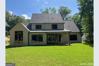 79 Hunters Way, Hoschton, GA 30548 - Photo 2