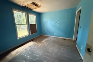 210 S Mulberry St, Statesboro, GA 30458 - Photo 6
