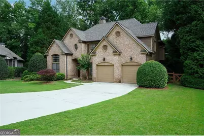 7185 Hartsfield Place, Suwanee, GA 30024 - Photo 2
