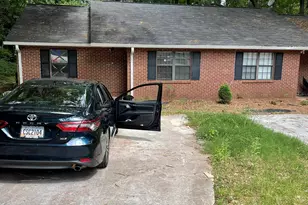 150 Hunters Ln, Fayetteville, GA 30215 - Photo 2