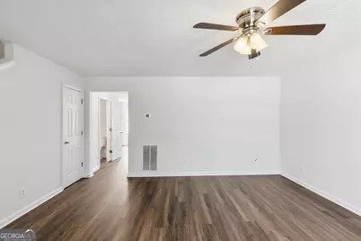 1318 Revelstoke Cove, Riverdale, GA 30296 - Photo 8