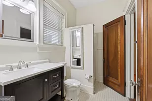 359 E Tugalo St, Toccoa, GA 30577 - Photo 32