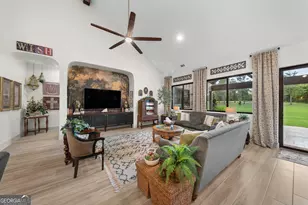 115 E Lake Dr, Statesboro, GA 30458 - Photo 10