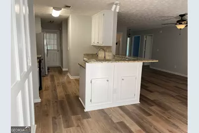 325 Towler Drive, Loganville, GA 30052 - Photo 4