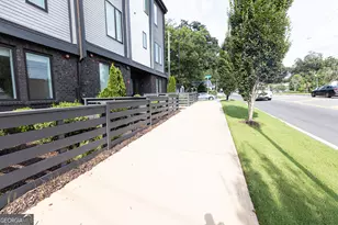 1836 Memorial Dr SE, Atlanta, GA 30317 - Photo 24