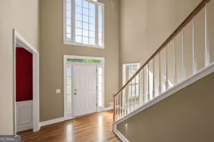 10950 Kimball Crest Dr, Alpharetta, GA 30022 - Photo 6
