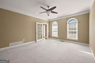 10950 Kimball Crest Dr, Alpharetta, GA 30022 - Photo 8