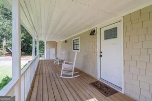 1180 Greenbriar Dr, Madison, GA 30650 - Photo 8