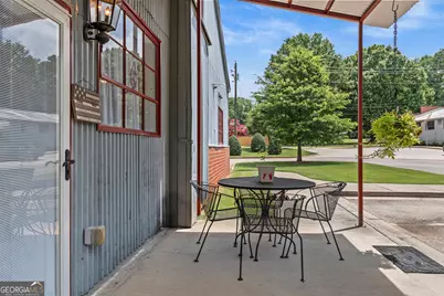 370 Park Street # 8, Madison, GA 30650 - Photo 6