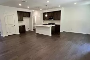 742 Vallin St, Cumming, GA 30041 - Photo 8