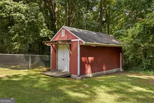 2199 Vivid Ct, Stone Mountain, GA 30087 - Photo 34