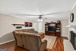 2199 Vivid Ct, Stone Mountain, GA 30087 - Photo 12