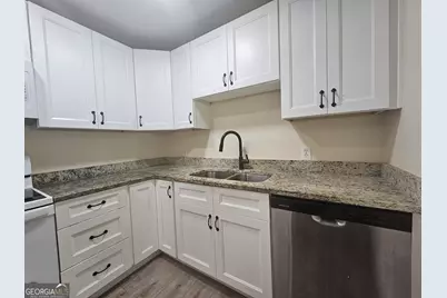 349 Roxbury Drive, Riverdale, GA 30274 - Photo 36
