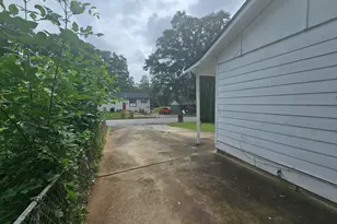 349 Roxbury Dr, Riverdale, GA 30274 - Photo 12
