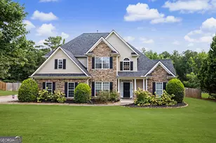 277 Silverbell Ln, Sharpsburg, GA 30277 - Photo 1
