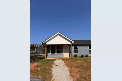 210 Maret Street, Hartwell, GA 30643 - Photo 1
