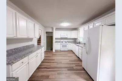 3691 Lavilla Drive, Powder Springs, GA 30127 - Photo 2