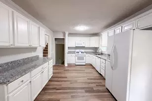 3691 Lavilla Dr, Powder Springs, GA 30127 - Photo 2