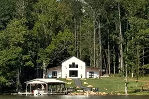 925 Bear Creek Marina Rd, Mansfield, GA 30055 - Photo 2