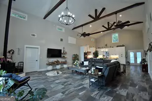 925 Bear Creek Marina Rd, Mansfield, GA 30055 - Photo 4