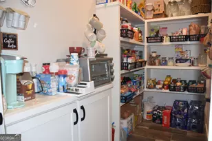 925 Bear Creek Marina Rd, Mansfield, GA 30055 - Photo 8