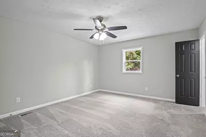 25 Hearthstone Drive, Newnan, GA 30263 - Photo 20