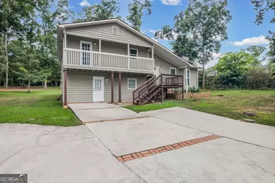 25 Hearthstone Drive, Newnan, GA 30263 - Photo 4