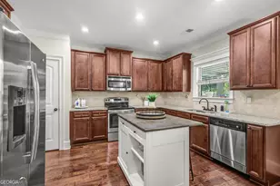 230 Scenic Hills Dr, Newnan, GA 30265 - Photo 18