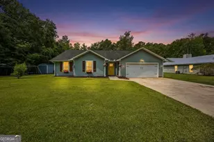 189 Deerfield Cir, Kingsland, GA 31548 - Photo 2