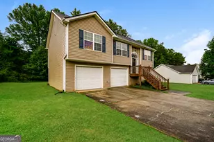 137 Longstreet Cir, Oxford, GA 30054 - Photo 2