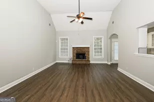 140 King Richard Dr, Griffin, GA 30223 - Photo 2