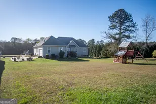 109 Laketrail Dr, Griffin, GA 30223 - Photo 2
