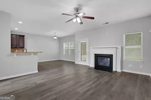 6740 Oak Hill Pl, Fairburn, GA 30213 - Photo 6