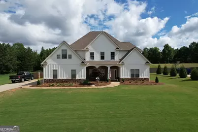 383 Walden Pond Way, Senoia, GA 30276 - Photo 2