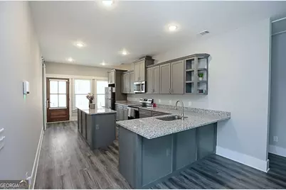 417 W 32nd Street, Savannah, GA 31401 - Photo 8