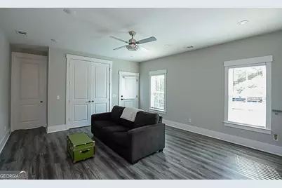 417 W 32nd Street, Savannah, GA 31401 - Photo 6