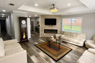 1116 Summer Brook Rd, Atlanta, GA 30349 - Photo 2