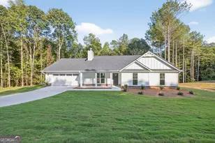 44 Sycamore Dr, Colbert, GA 30628 - Photo 2