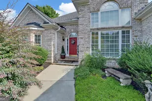 220 Azalea Dr, Hartwell, GA 30643 - Photo 2