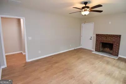 403 Atlanta Street, Barnesville, GA 30204 - Photo 10