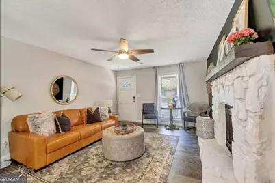 160 Booth Road SW #APT A, Marietta, GA 30008 - Photo 2