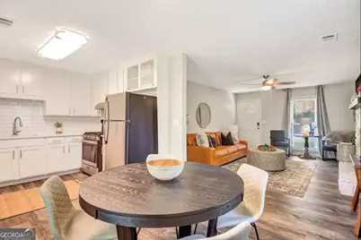 160 Booth Road SW #APT A, Marietta, GA 30008 - Photo 6