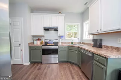 83 Margaret Way, Hogansville, GA 30230 - Photo 8