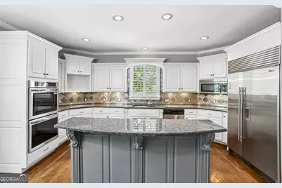 700 Leeds Garden Terrace, Johns Creek, GA 30022 - Photo 2