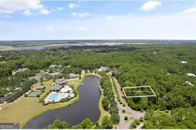 102 Clubhouse Circle, Saint Marys, GA 31558 - Photo 8