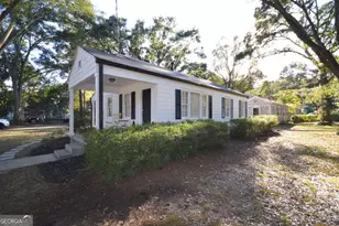 94 Cochran Rd, Marietta, GA 30060 - Photo 2